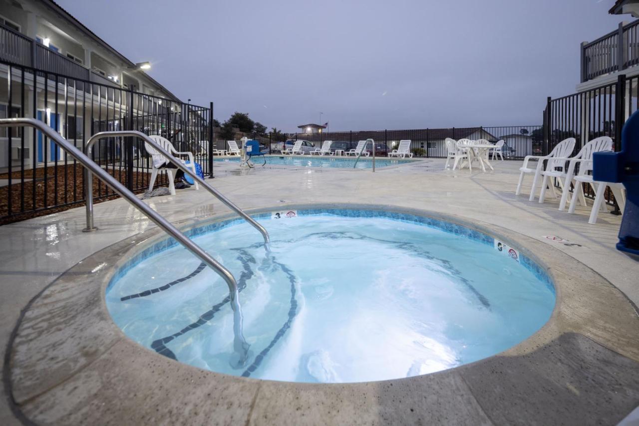 Days Inn By Wyndham Arroyo Grande Pismo Beach Dış mekan fotoğraf